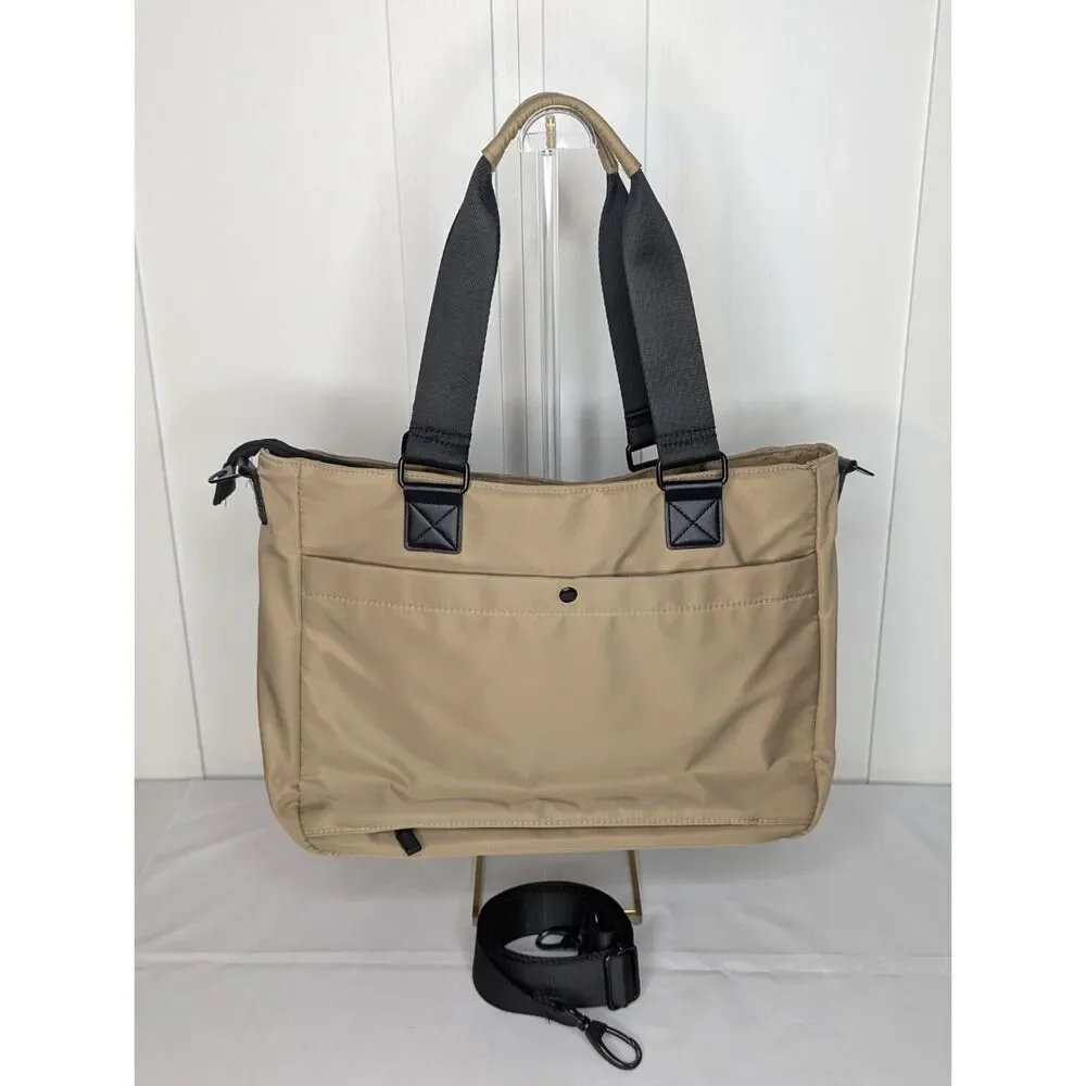 HKWP Tan and Black Carryon Laptop Bag 18 wide Travel Bag